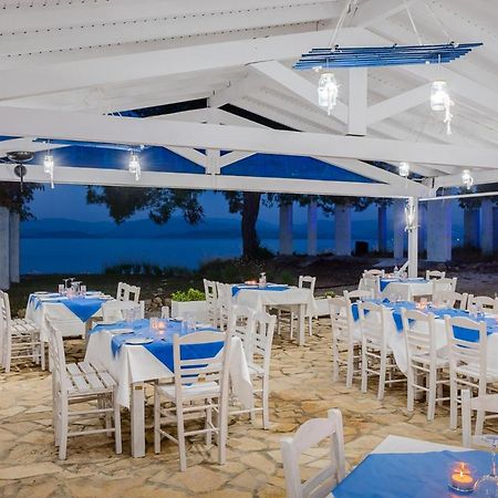 Villa Spiaggia Bianca Dafnila Екстериор снимка